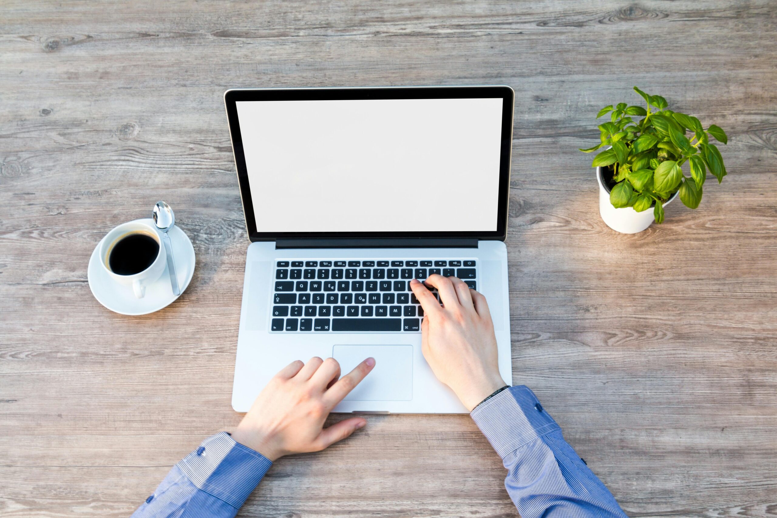 Read more about the article How to Start Freelancing with AI Tools in 2025